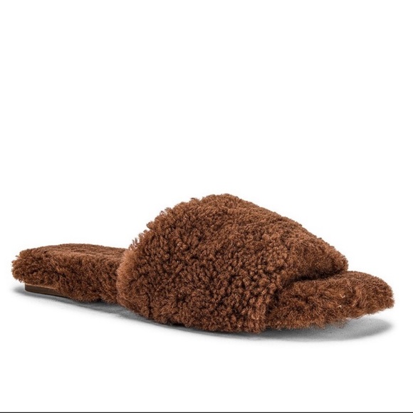 RAYE Shoes - NIB RAYE Shearling Slide Sandal in Camel Size 8